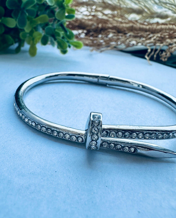 CZ studded anti atrnish nail bracelet silver