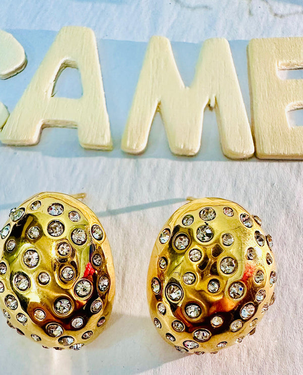 Rhinestone egg studs