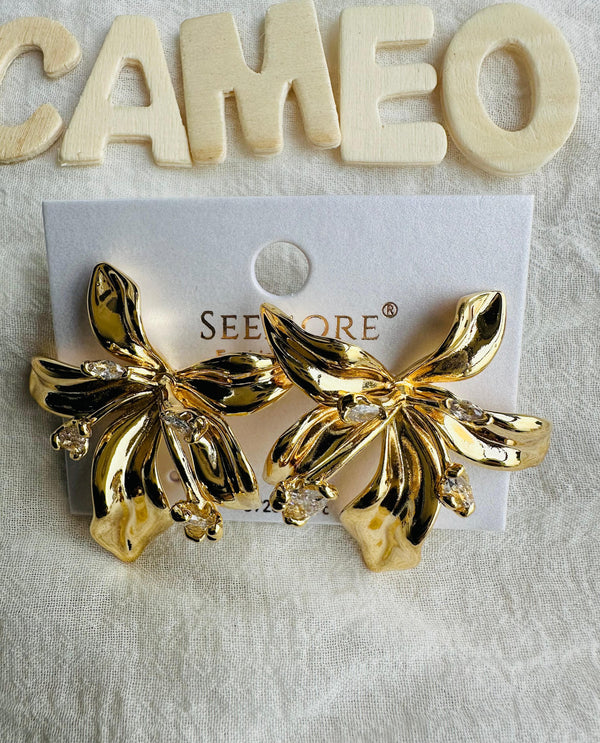 Golden Bloom earrings