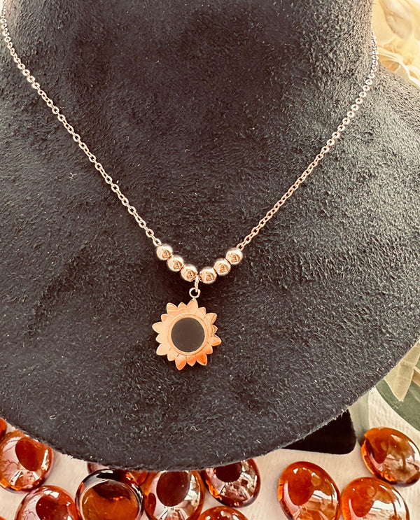 Sunshine adjustable chain with pendant